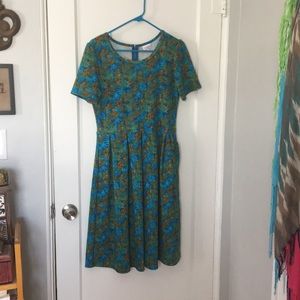 LuLaRoe Large Amelia - EUC